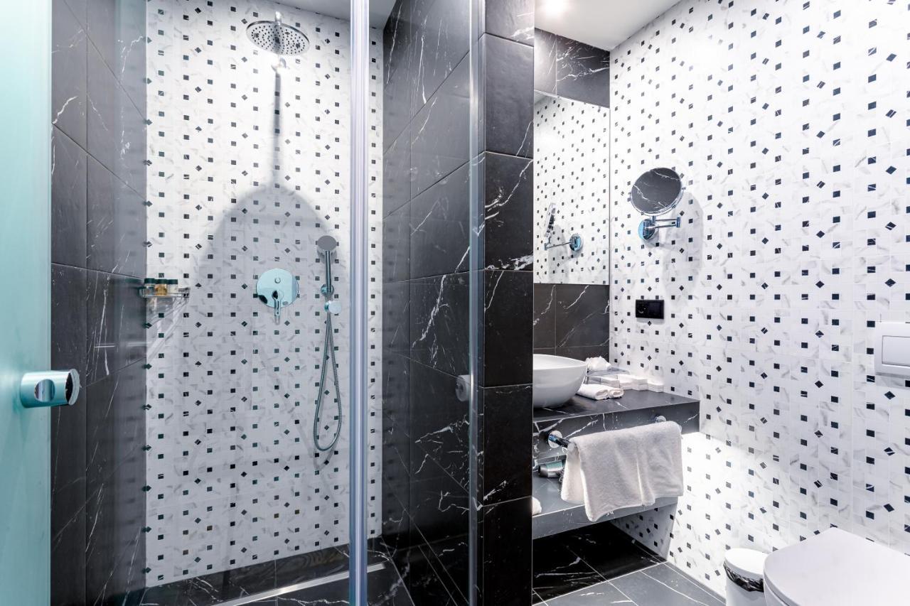 Taberne Boutique Hotel Tbilisi Esterno foto
